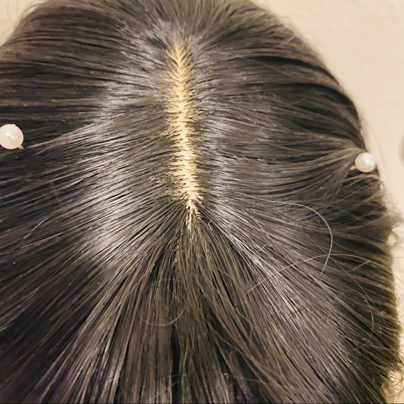 Black Synthetic Topper Wig with Bangs & Fake Scalp NEW - Picture 4 of 7